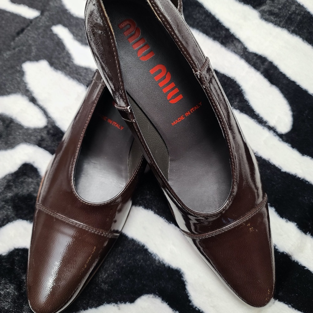 Miu Miu Brown Patent Leather Pumps Size 36EU